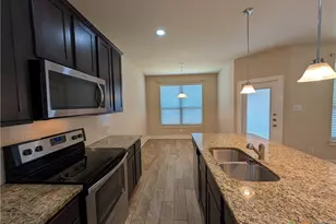 712 Gristmill Dr, New Braunfels, TX 78130 - Photo 8