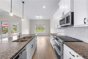 3405 Waggoner Dr, Belton, TX 76513 - Photo 24