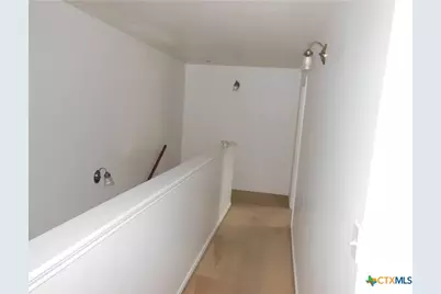 1641 Kuehler  #5, New Braunfels, TX 78130 - Photo 16