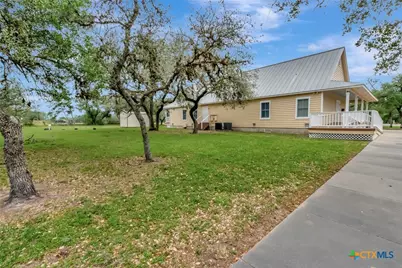 8410 Fm 236, Victoria, TX 77905 - Photo 26