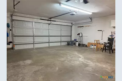 1001 Brookhollow Drive, Port Lavaca, TX 77979 - Photo 36