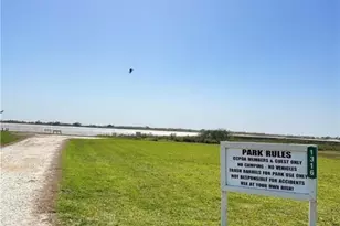 491 Carancahua Blvd, Palacios, TX 77465 - Photo 34