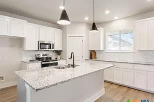 2017 Stillwell St, Nolanville, TX 76559 - Photo 10