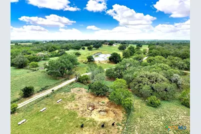 1494 County Road 433, Stockdale, TX 78160 - Photo 42