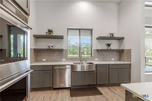 34784 High Gate, Bulverde, TX 78163 - Photo 4