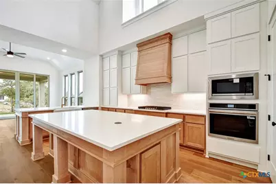 125 Cherokee Sedge Path, San Marcos, TX 78666 - Photo 6