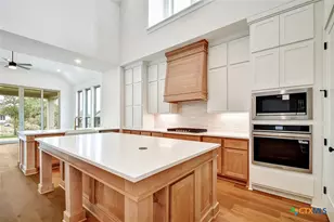 125 Cherokee Sedge Path, San Marcos, TX 78666 - Photo 6