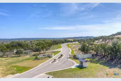2154 Alto Lago, Canyon Lake, TX 78133 - Photo 6