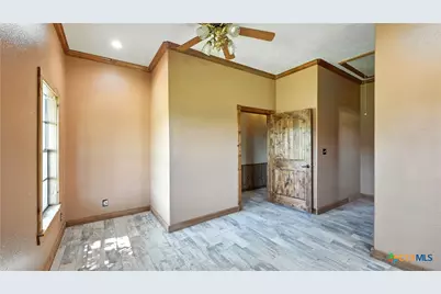 2410 Fm-1680, Flatonia, TX 78941 - Photo 28