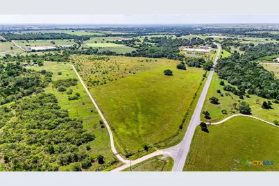 2410 Fm-1680, Flatonia, TX 78941 - Photo 8