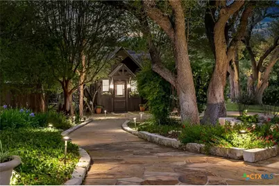 913 Southridge, Salado, TX 76571 - Photo 32