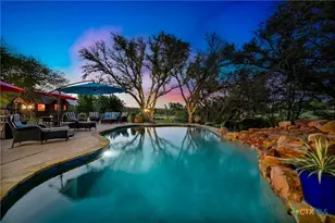 913 Southridge, Salado, TX 76571 - Photo 2