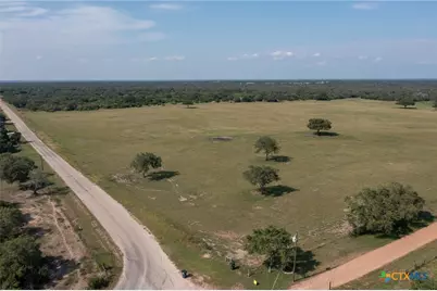 2615 Ykt Slickfield Road, Yorktown, TX 78164 - Photo 20