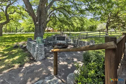 2662 Edgegrove, Canyon Lake, TX 78133 - Photo 16