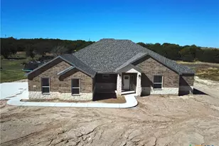 753 Northern Hills Rd, Copperas Cove, TX 76522 - Photo 2