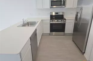 120 Burt Rainey Ln, Jarrell, TX 76537 - Photo 2