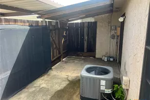 213 Chantilly St, Victoria, TX 77904 - Photo 12