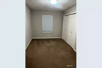 213 Chantilly Street, Victoria, TX 77904 - Photo 6