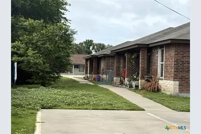 801 and 803 S Live Oak Street, Lampasas, TX 76550 - Photo 8