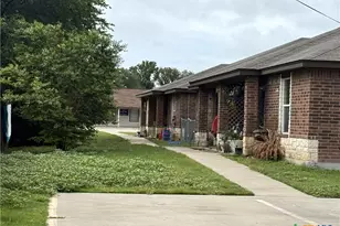 801 and 803 S Live Oak St, Lampasas, TX 76550 - Photo 8