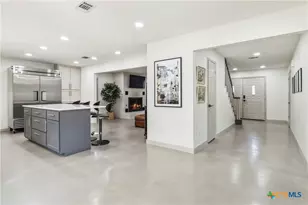 425 W Edgewater Terrace, New Braunfels, TX 78130 - Photo 12