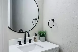 10631 Sandpiper Dr, Houston, TX 77096 - Photo 10