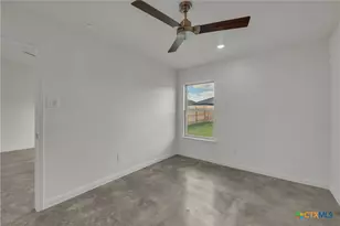 902 Cherry Laurel Dr, Killeen, TX 76543 - Photo 8