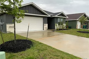 766 Freedom Cir, Nolanville, TX 76559 - Photo 2