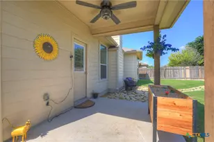 6333 Iris Run, New Braunfels, TX 78132 - Photo 40