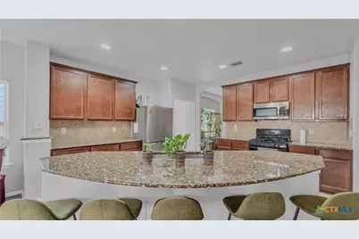 1944 Eastern Finch, New Braunfels, TX 78130 - Photo 6