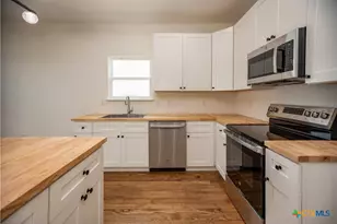 177 Powderhorn Ln, Port Lavaca, TX 77979 - Photo 12