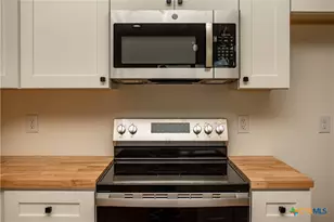 177 Powderhorn Ln, Port Lavaca, TX 77979 - Photo 16