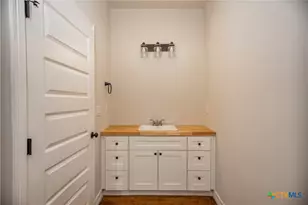 193 Powderhorn Ln, Port Lavaca, TX 77979 - Photo 22