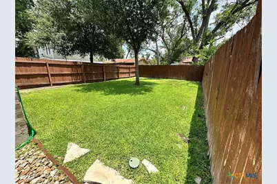 362 E Faust Street, New Braunfels, TX 78130 - Photo 20