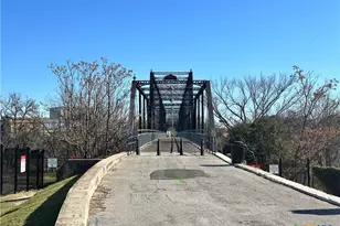 362 E Faust St, New Braunfels, TX 78130 - Photo 24