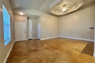 362 E Faust St, New Braunfels, TX 78130 - Photo 10