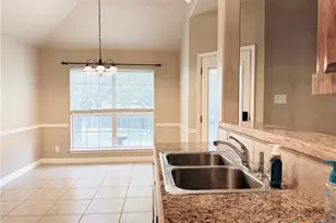 301 Winston Dr, Gatesville, TX 76528 - Photo 10