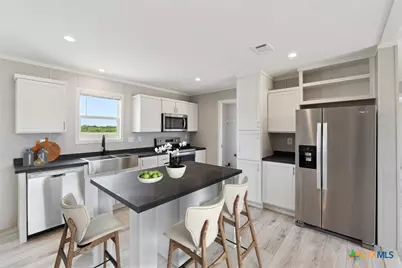 1287 County Road 402, Flatonia, TX 78941 - Photo 8