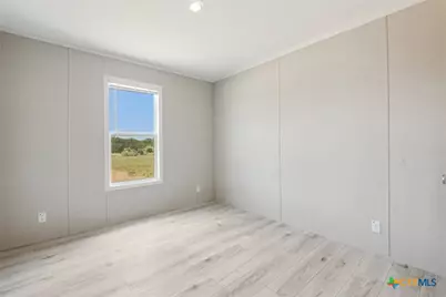 1287 County Road 402, Flatonia, TX 78941 - Photo 26