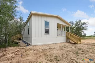 855 Roosevelt Rd, Luling, TX 78648 - Photo 2