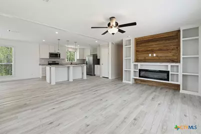 855 Roosevelt Road, Luling, TX 78648 - Photo 6