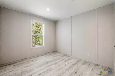 855 Roosevelt Road, Luling, TX 78648 - Photo 30