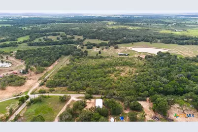 855 Roosevelt Road, Luling, TX 78648 - Photo 46