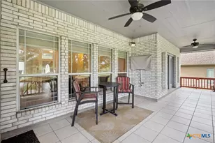 460 Shayla Ln, Canyon Lake, TX 78133 - Photo 16