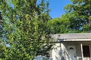 101 Alva St, Thrall, TX 76578 - Photo 16