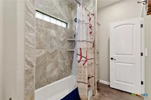 2298 Sungate Dr, New Braunfels, TX 78130 - Photo 20