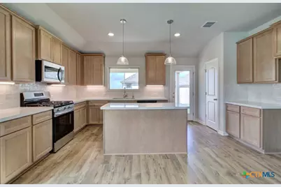 2674 Downsbury Road, New Braunfels, TX 78130 - Photo 6