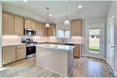 2674 Downsbury Road, New Braunfels, TX 78130 - Photo 4