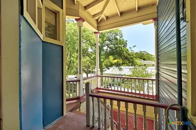 624 Saint Louis Street, Gonzales, TX 78629 - Photo 28