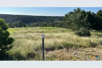 904 Indian Ridge, New Braunfels, TX 78132 - Photo 4